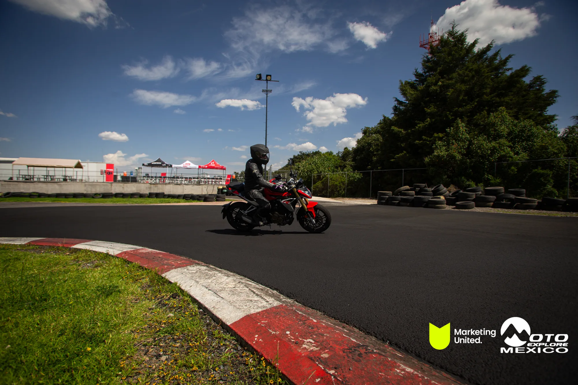 KBR PRUEBA DE MANEJO HUNK 1021
