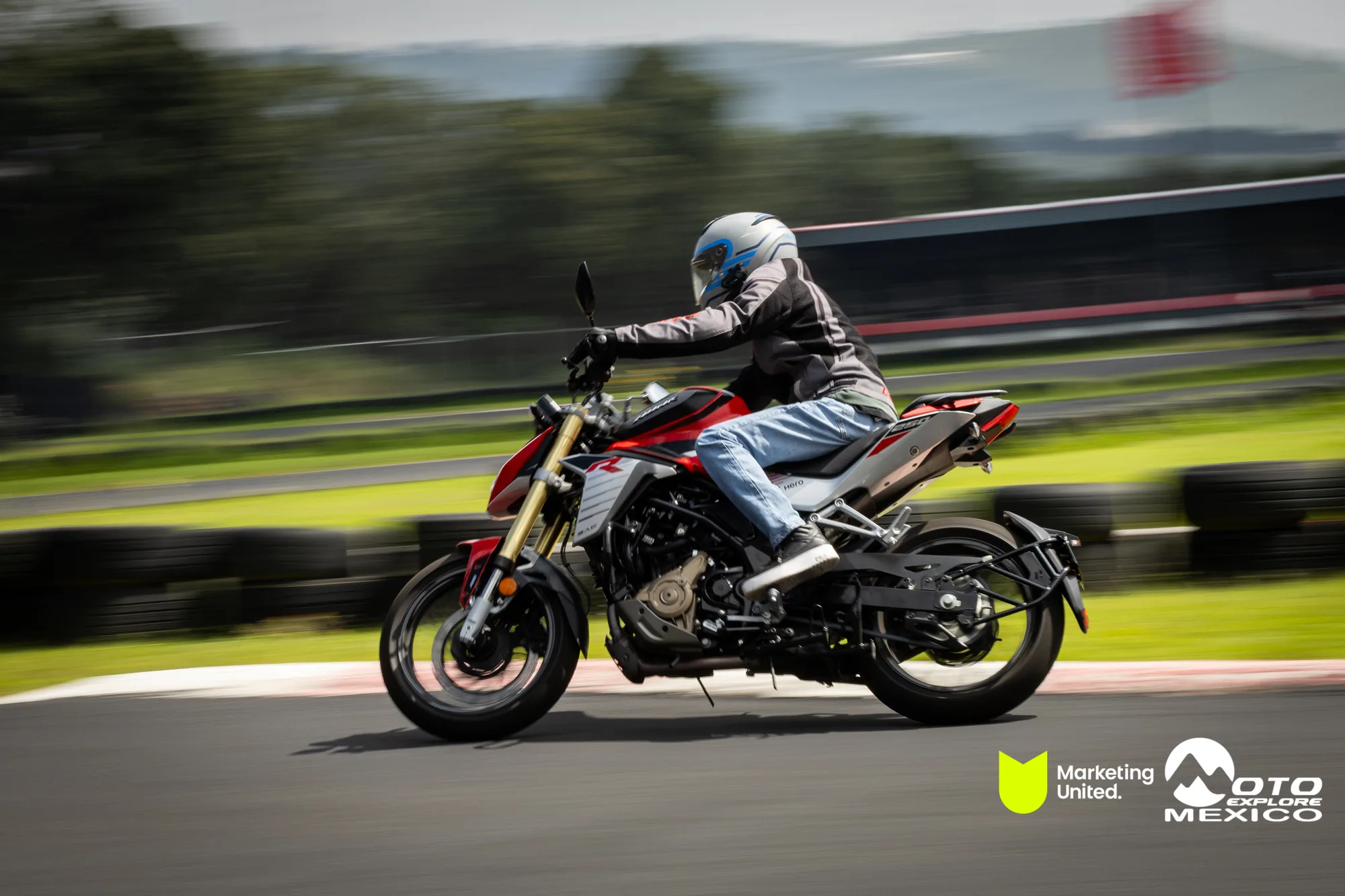 KBR PRUEBA DE MANEJO HUNK 106