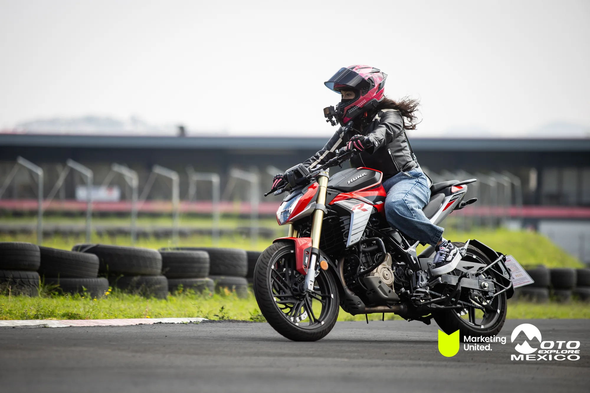 KBR PRUEBA DE MANEJO HUNK 131