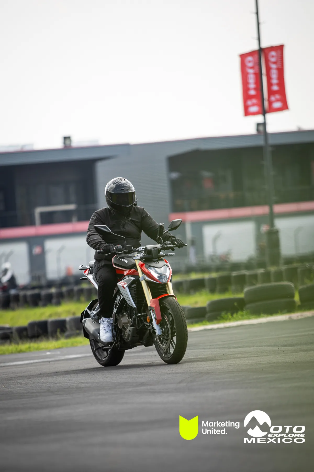 KBR PRUEBA DE MANEJO HUNK 155