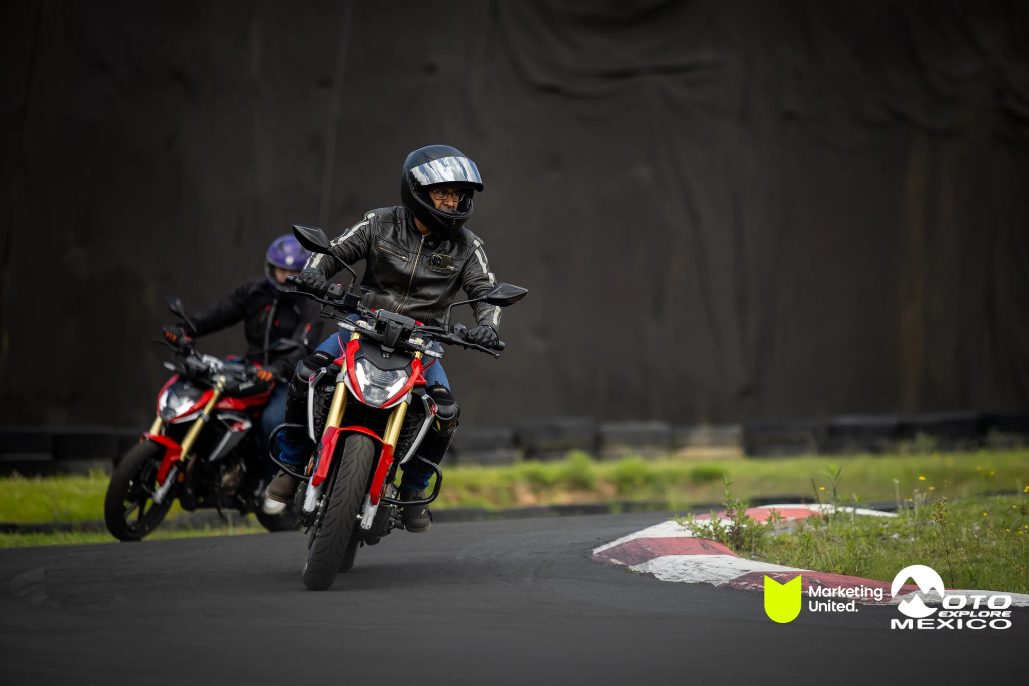 KBR PRUEBA DE MANEJO HUNK 162
