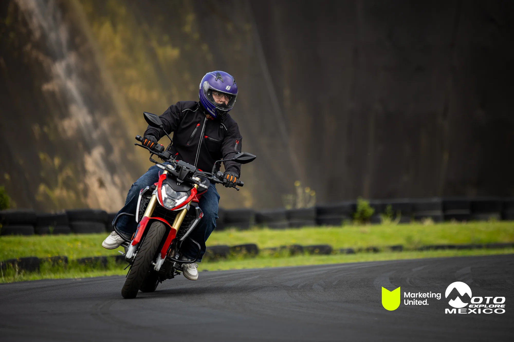 KBR PRUEBA DE MANEJO HUNK 164