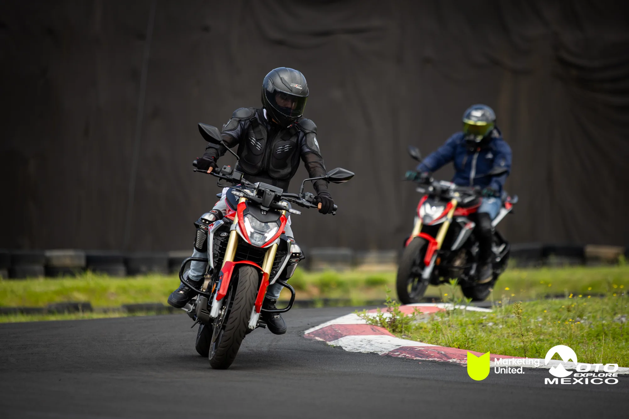 KBR PRUEBA DE MANEJO HUNK 168