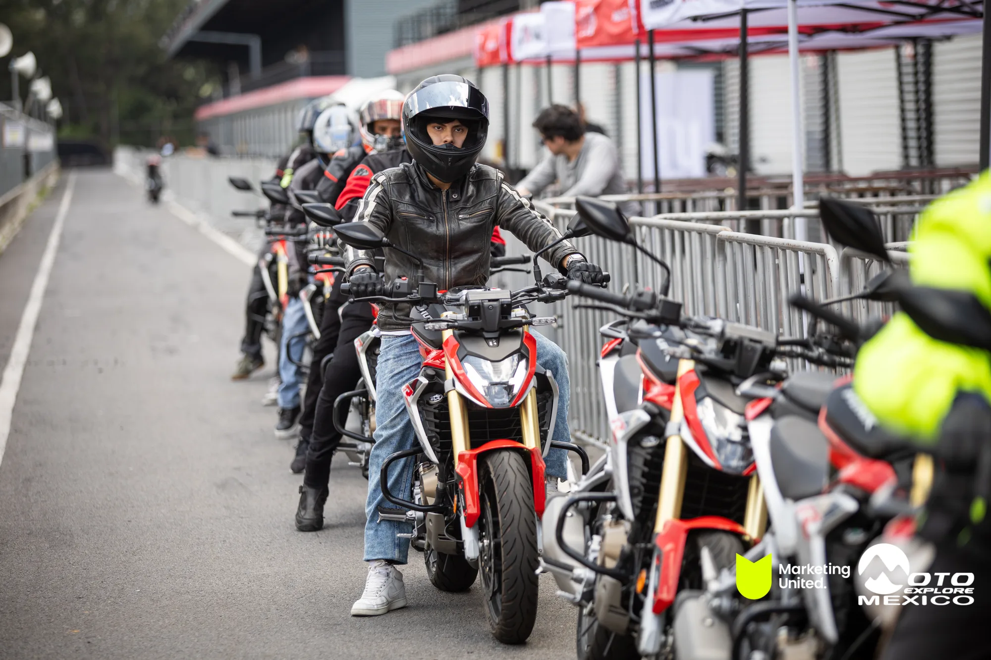 KBR PRUEBA DE MANEJO HUNK 253