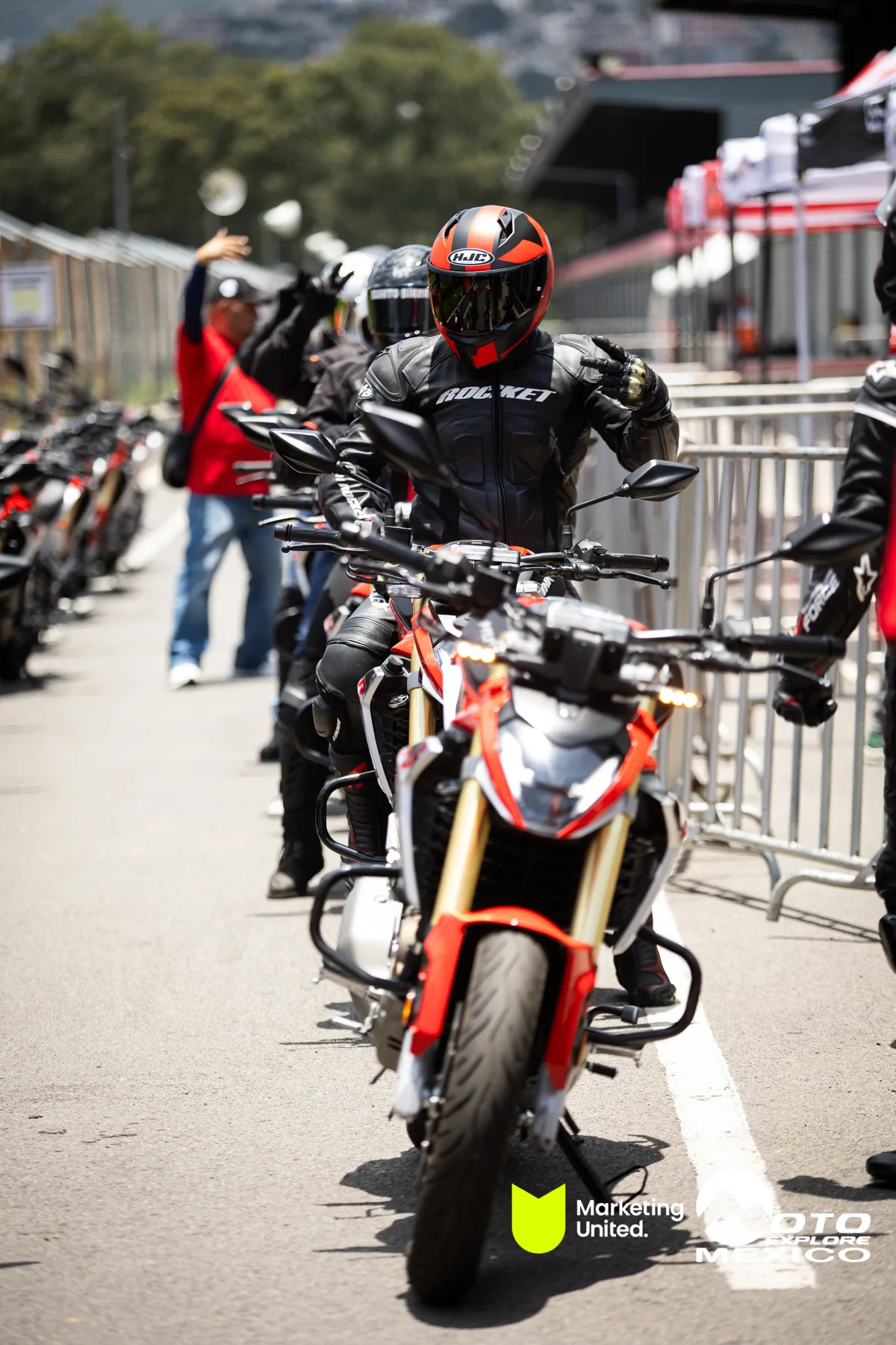 KBR PRUEBA DE MANEJO HUNK 290