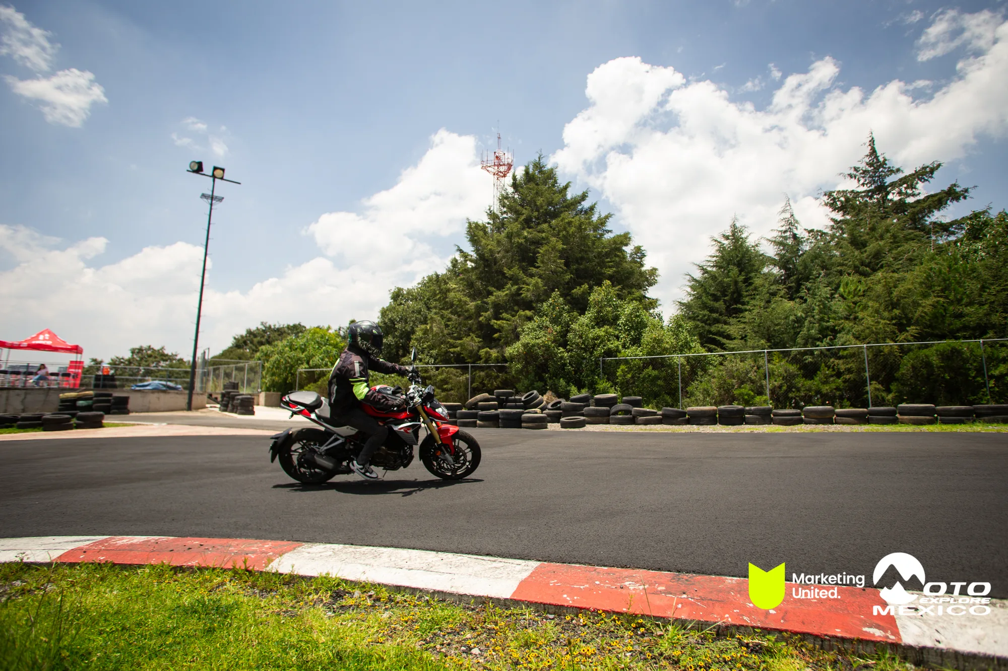 KBR PRUEBA DE MANEJO HUNK 794