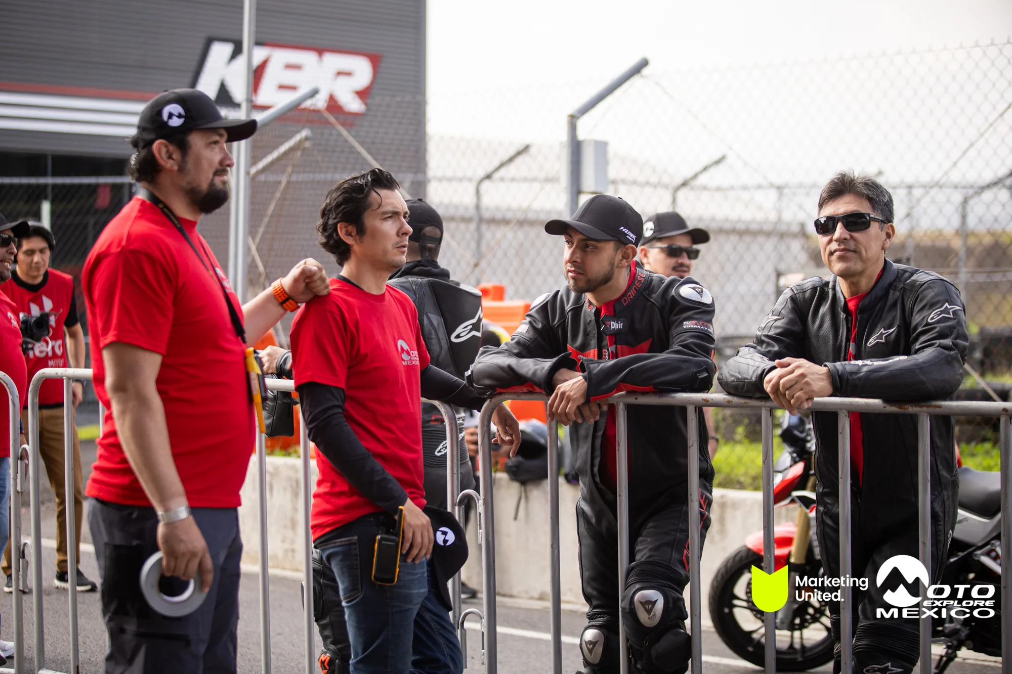 KBR PRUEBA DE MANEJO HUNK 86